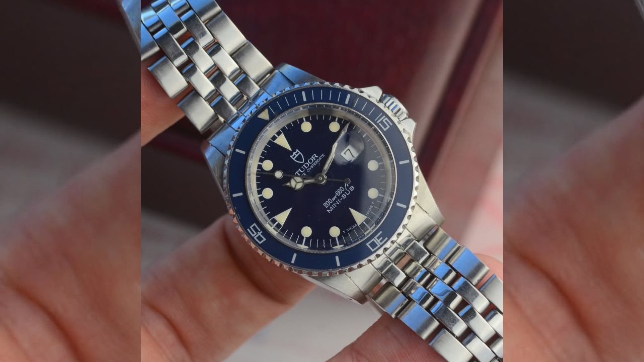Tudor Prince Oysterdate Mini-Sub Azul Ref. 73090: o Submariner compacto com DNA Rolex